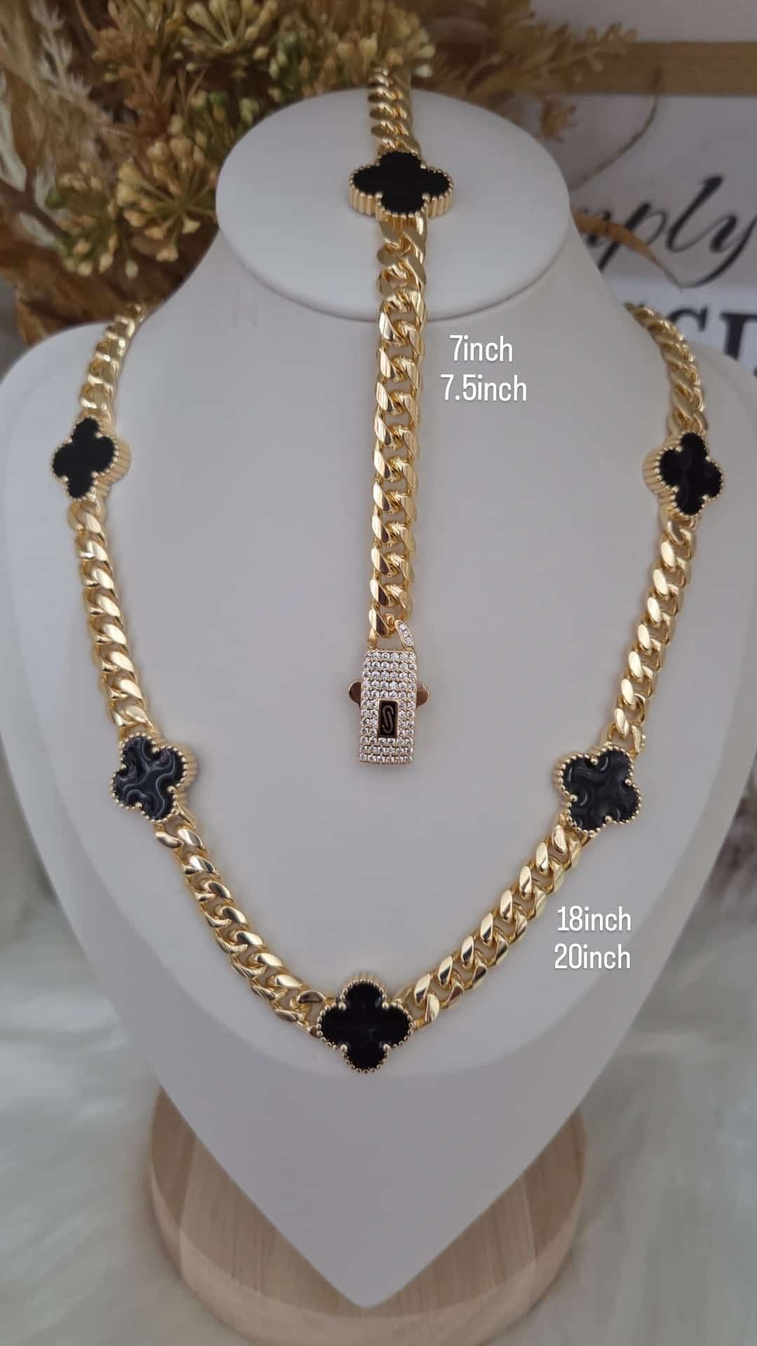 Bold Gold & Black Clover Chain Jewelry Set - Necklace & Bracelet