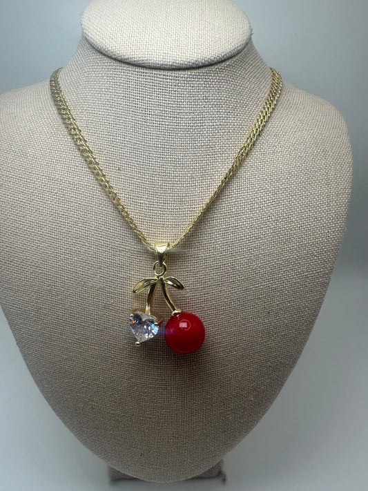 🍒 Sweeten your style with this adorable cherry necklace! ✨