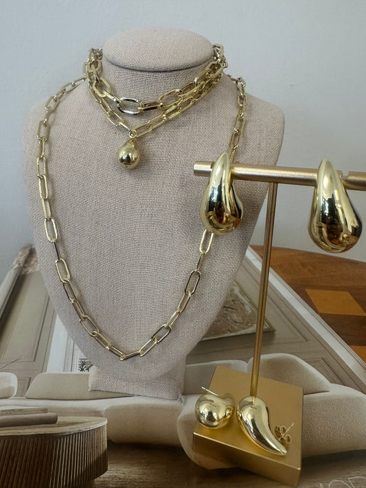 Stunning Gold Plated Chain Necklace & Teardrop Earring Set - Unrivaled Sophistication