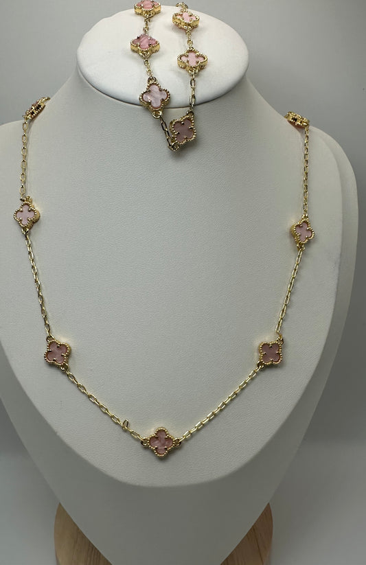 Beautiful mini clovers sets